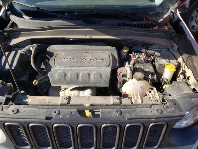Photo 7 from auction – 2015 JEEP RENEGADE T with VIN ZACCJBCT2FPB28366