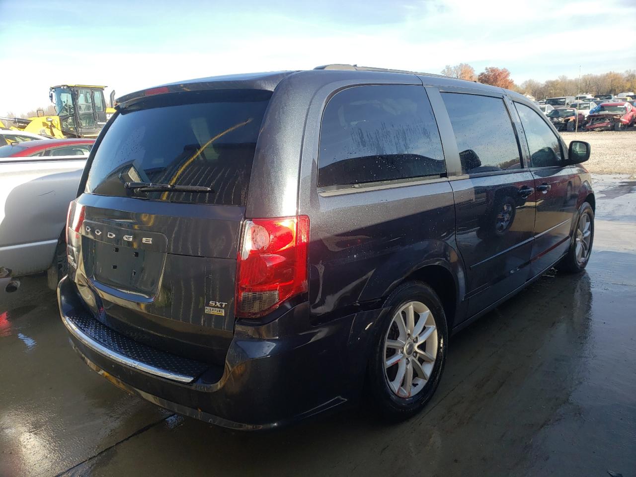 Photo 4 from auction – 2014 DODGE GRAND CARA with VIN 2C4RDGCG1ER186030