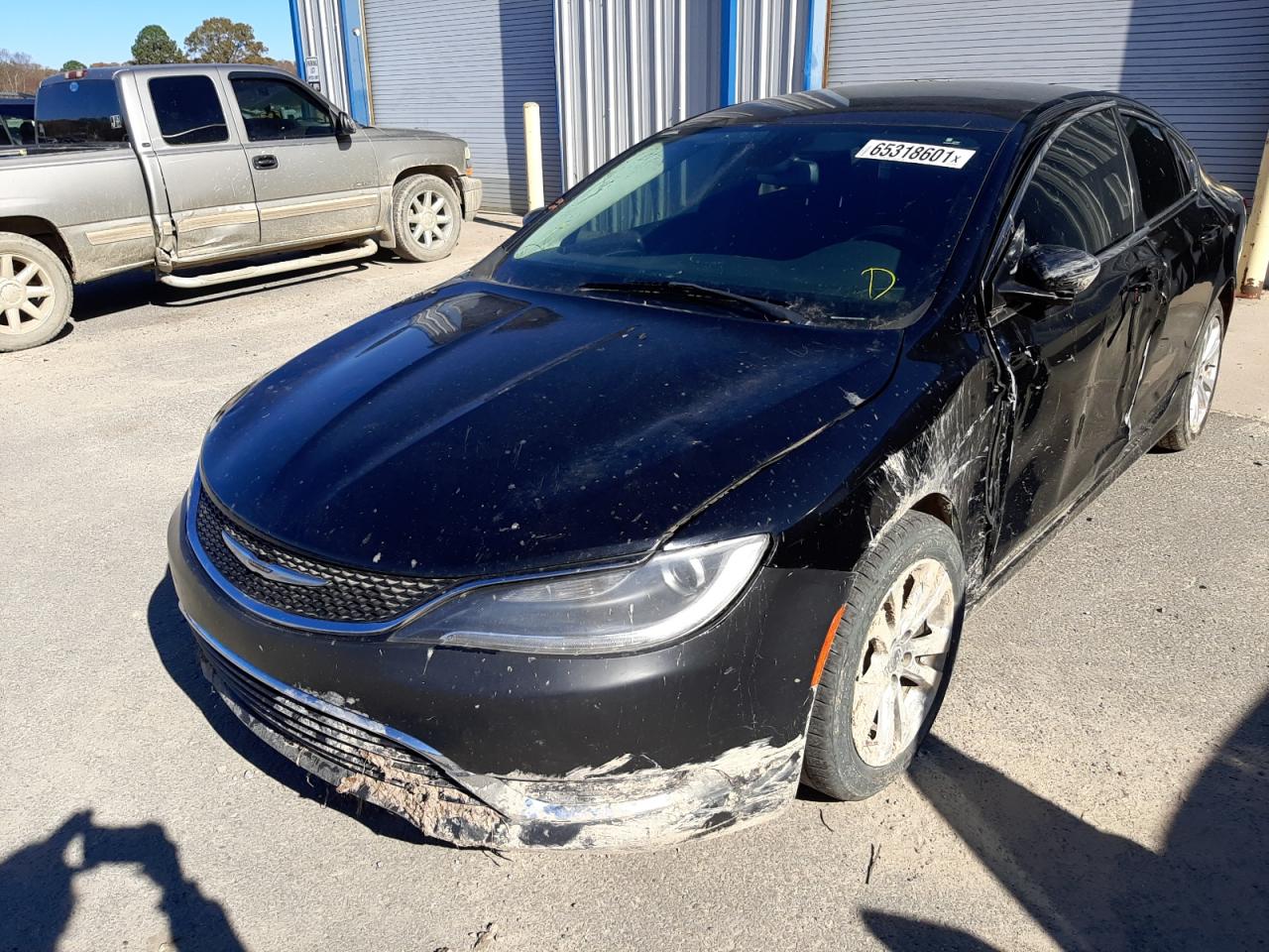 Photo 2 from auction – 2015 CHRYSLER 200 LIMITE with VIN 1C3CCCAB9FN606094