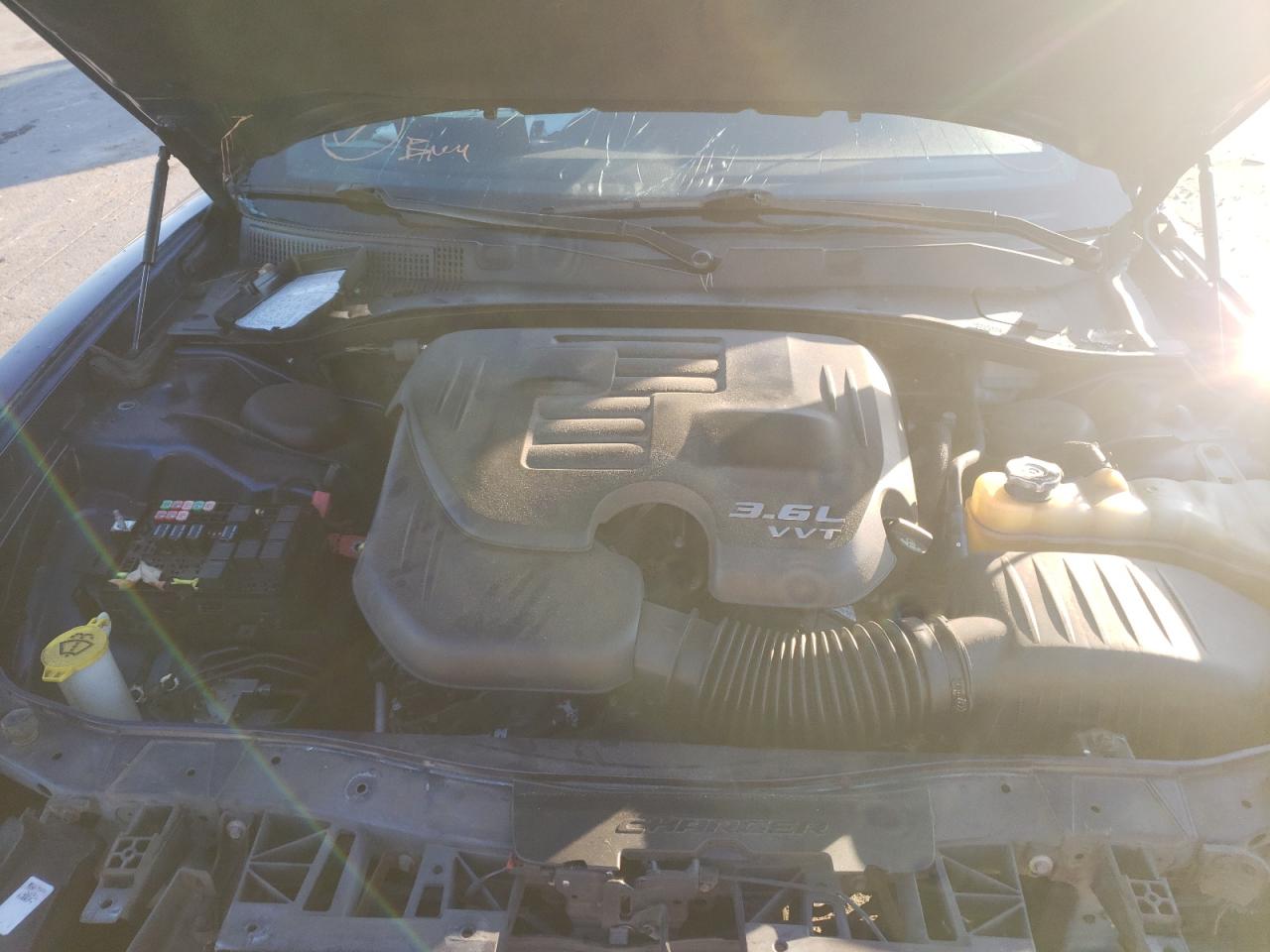 Photo 7 from auction – 2015 DODGE CHARGER SX with VIN 2C3CDXHG8FH734034