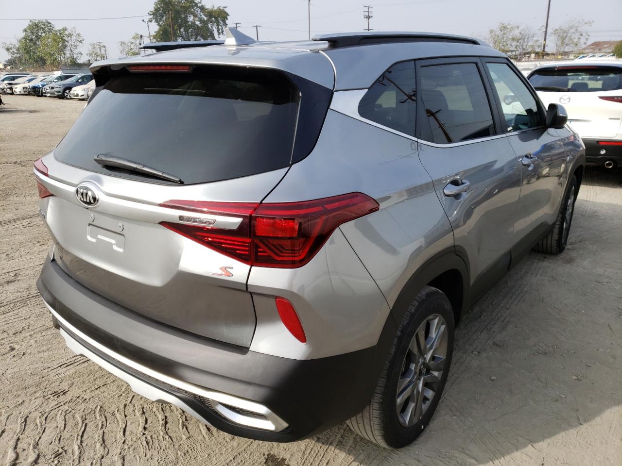 Photo 4 from auction – 2021 KIA SELTOS S with VIN KNDEUCAA7M7167519