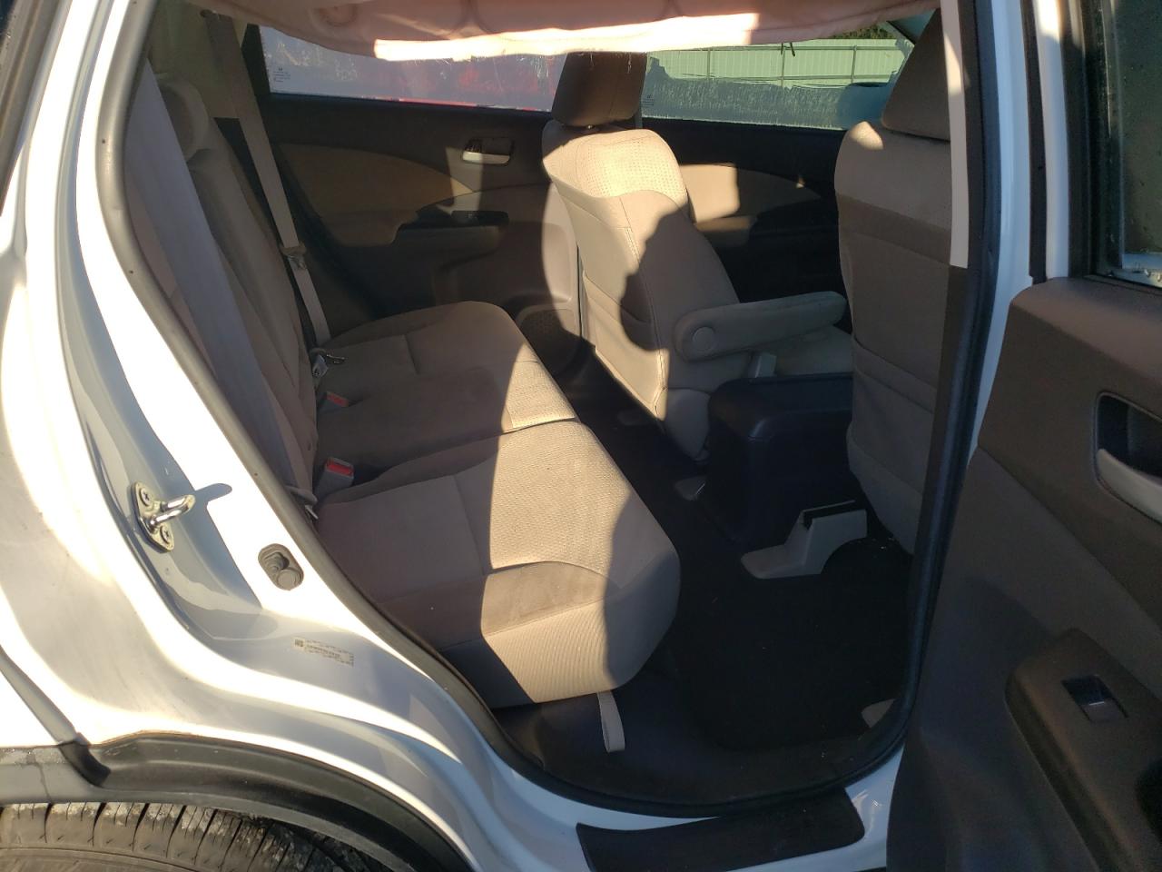 Photo 6 from auction – 2013 HONDA CR-V EX with VIN 5J6RM3H54DL018139