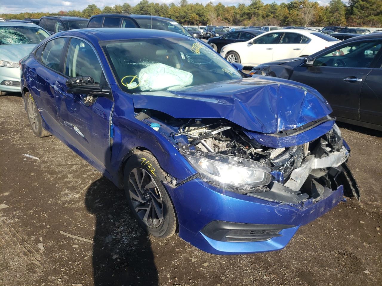 HONDA CIVIC EX 2018 with VIN 2HGFC2F78JH539742 - Photo from auction