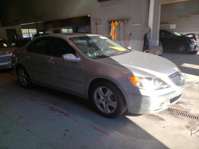 ACURA RL 2005 with VIN JH4KB16595C011790 - Photo from auction