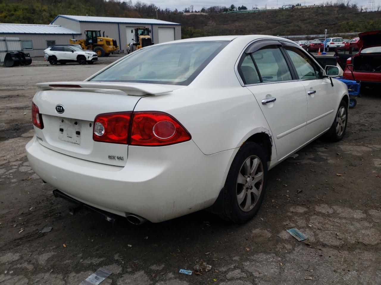 Photo 4 from auction – 2008 KIA OPTIMA LX with VIN KNAGE124285227613