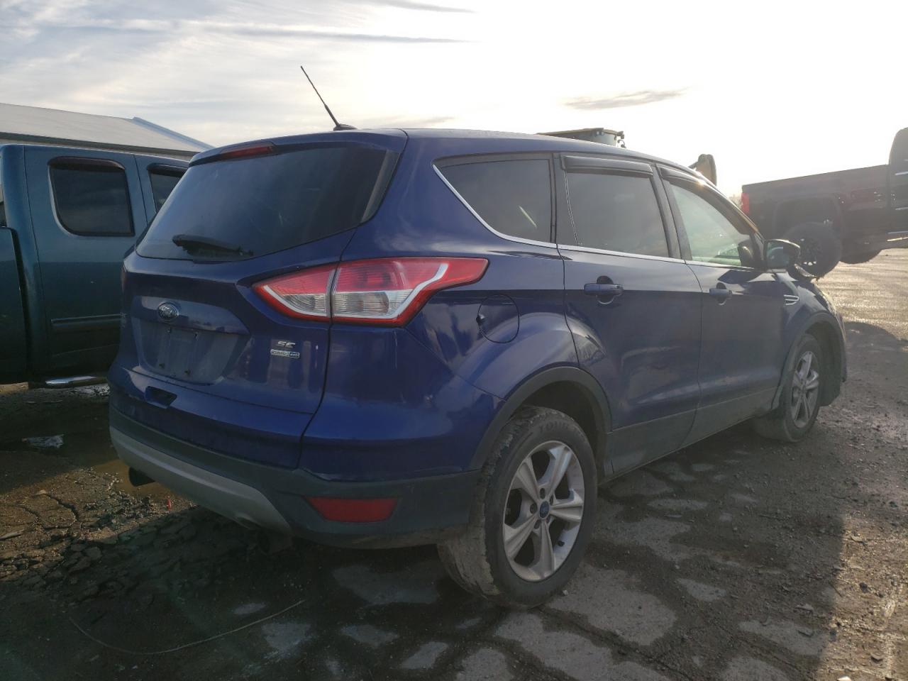 Photo 4 from auction – 2013 FORD ESCAPE SE with VIN 1FMCU9G94DUB69698