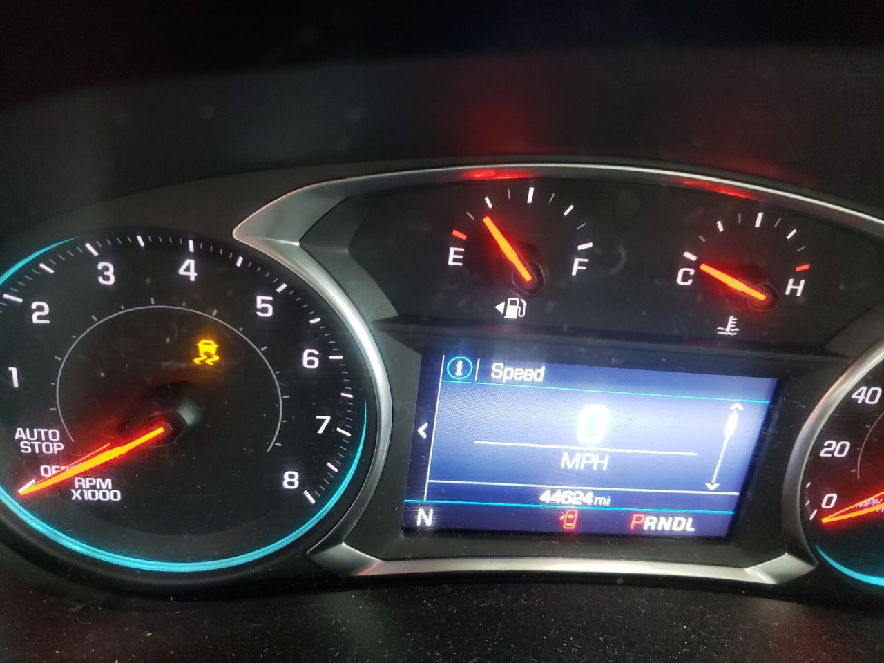 Photo 8 from auction – 2019 CHEVROLET EQUINOX LT with VIN 3GNAXJEV4KL340257