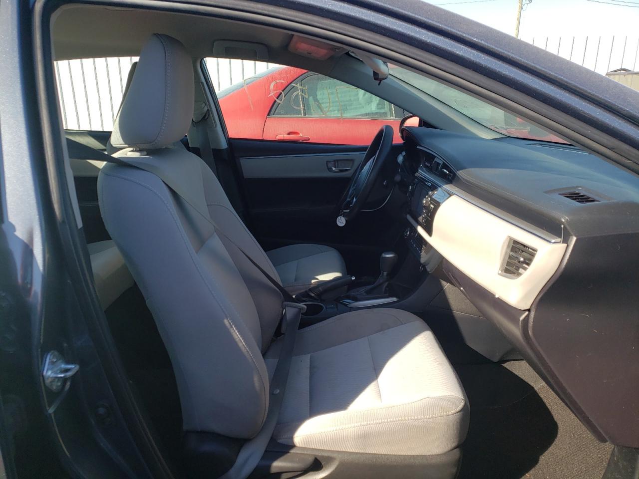 Photo 5 from auction – 2016 TOYOTA COROLLA L with VIN 2T1BURHE8GC632665
