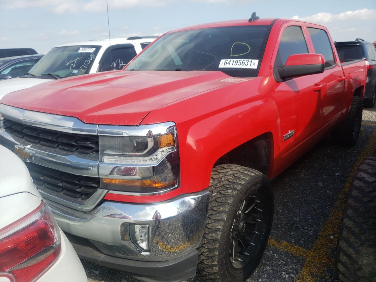 Photo 2 from auction – 2018 CHEVROLET SILVERADO with VIN 3GCPCREC8JG365472