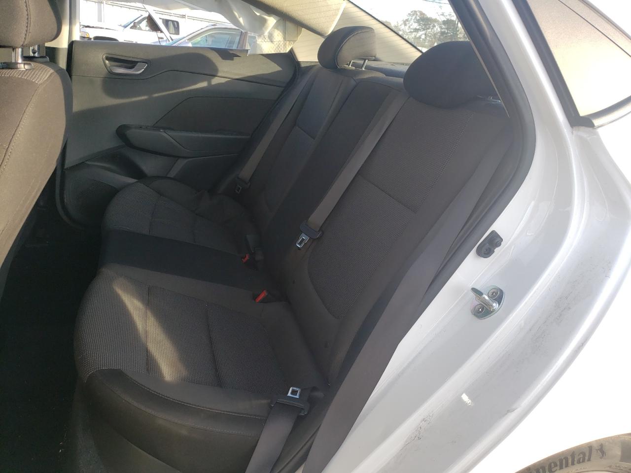 Photo 6 from auction – 2019 HYUNDAI ACCENT SE with VIN 3KPC24A30KE061799