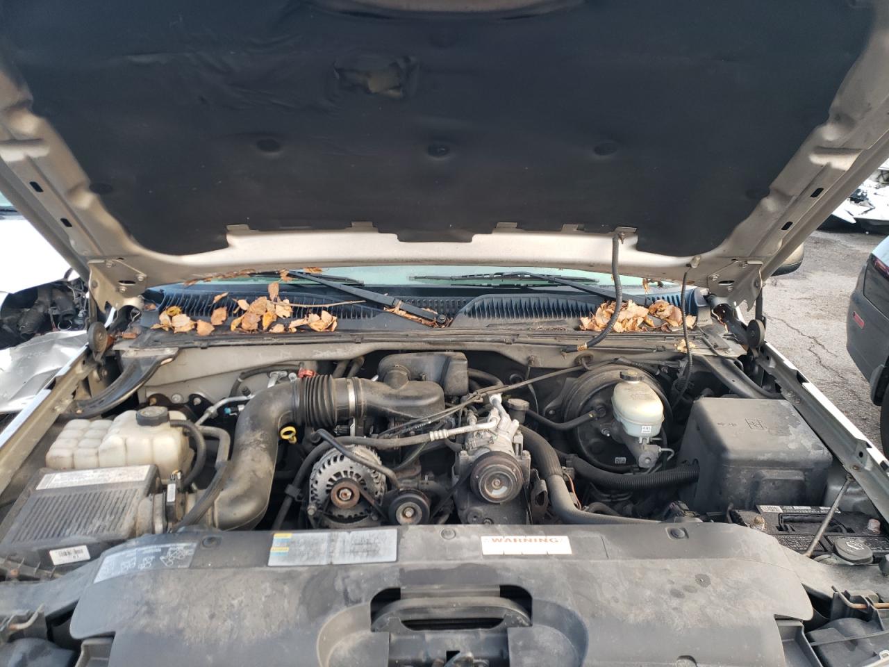 Photo 7 from auction – 2005 CHEVROLET SILVERADO with VIN 1GCEC14X85Z151021