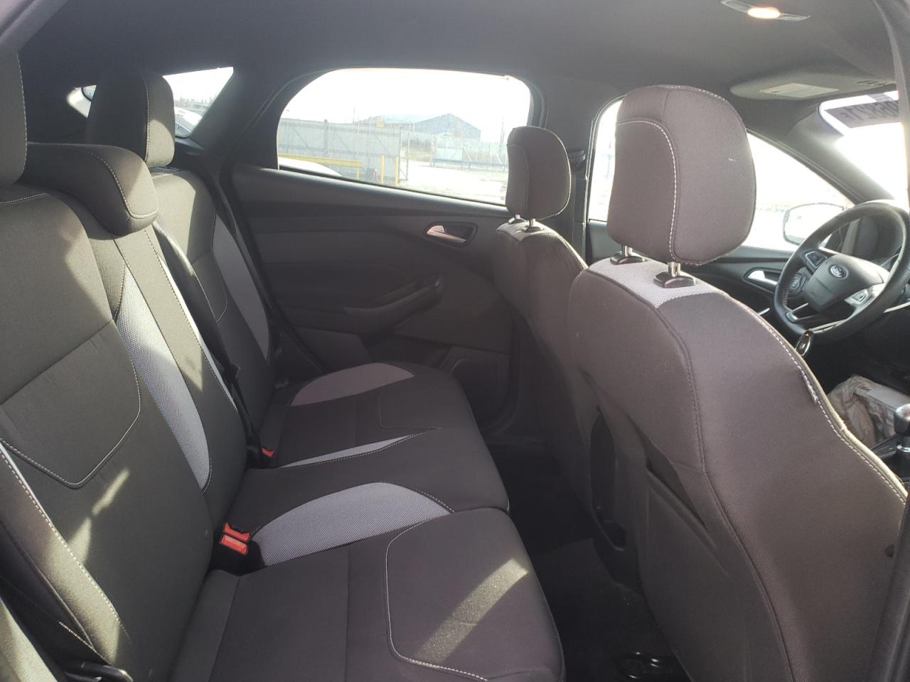 Photo 6 from auction – 2017 FORD FOCUS ST with VIN 1FADP3L99HL348839