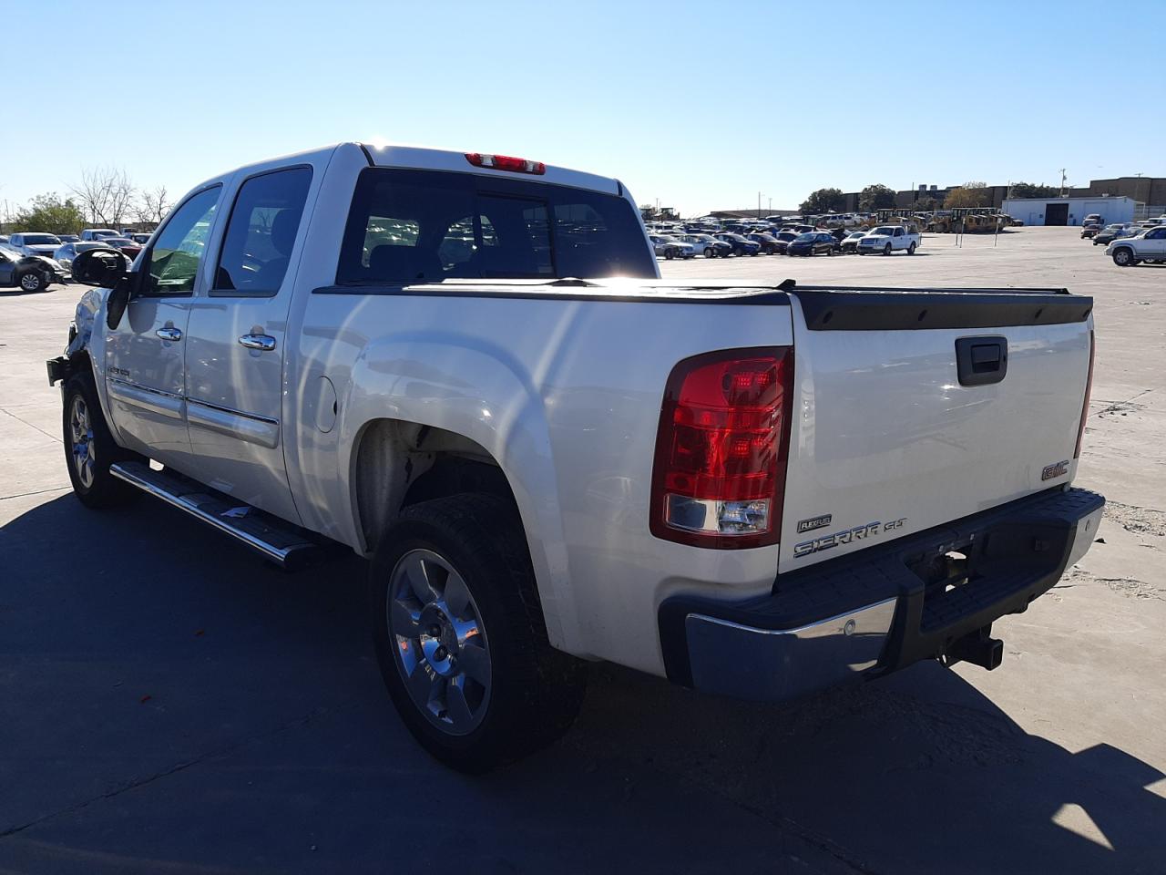Photo 3 from auction – 2009 GMC SIERRA C15 with VIN 3GTEC33029G167950