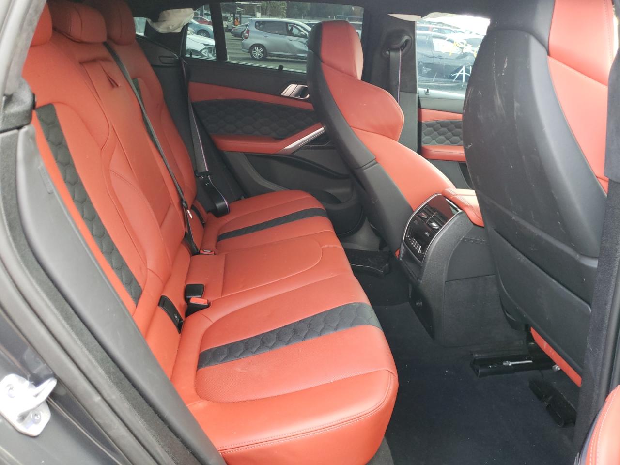 Photo 6 from auction – 2021 BMW X6 with VIN 5YMCY0C04M9G42993