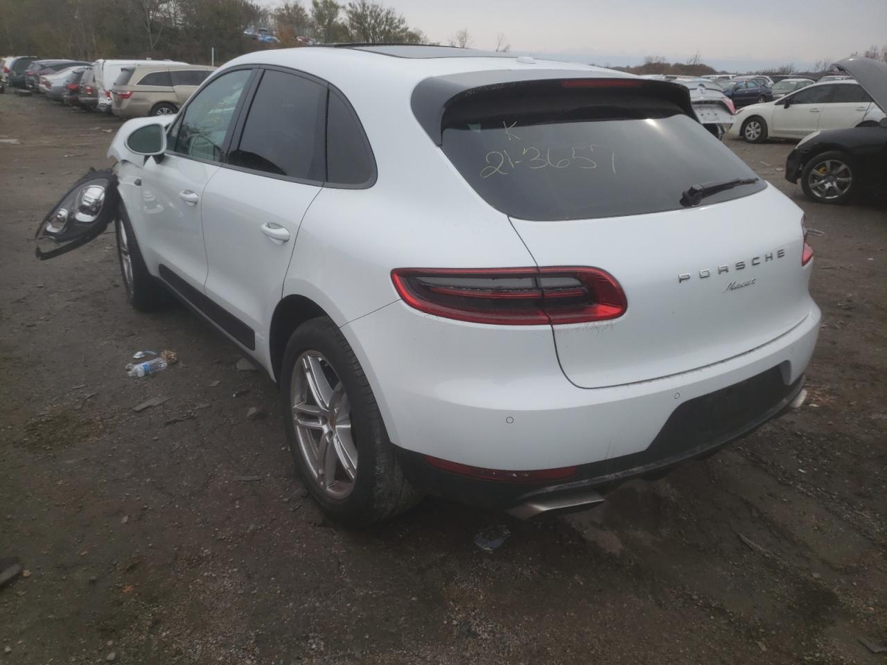 Photo 3 from auction – 2018 PORSCHE MACAN with VIN WP1AA2A55JLB00357
