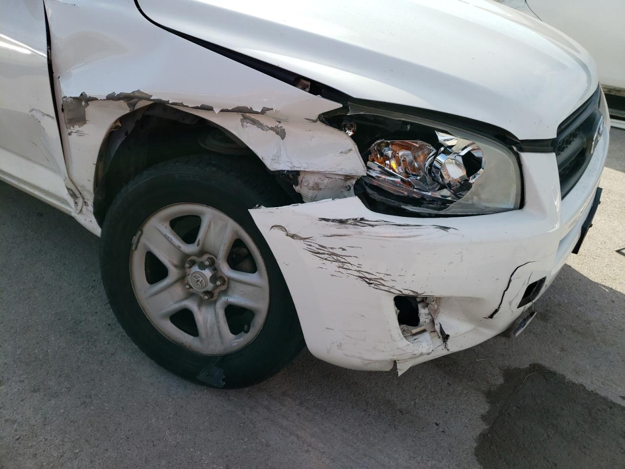 Photo 9 from auction – 2011 TOYOTA RAV4 with VIN 2T3ZF4DVXBW063754