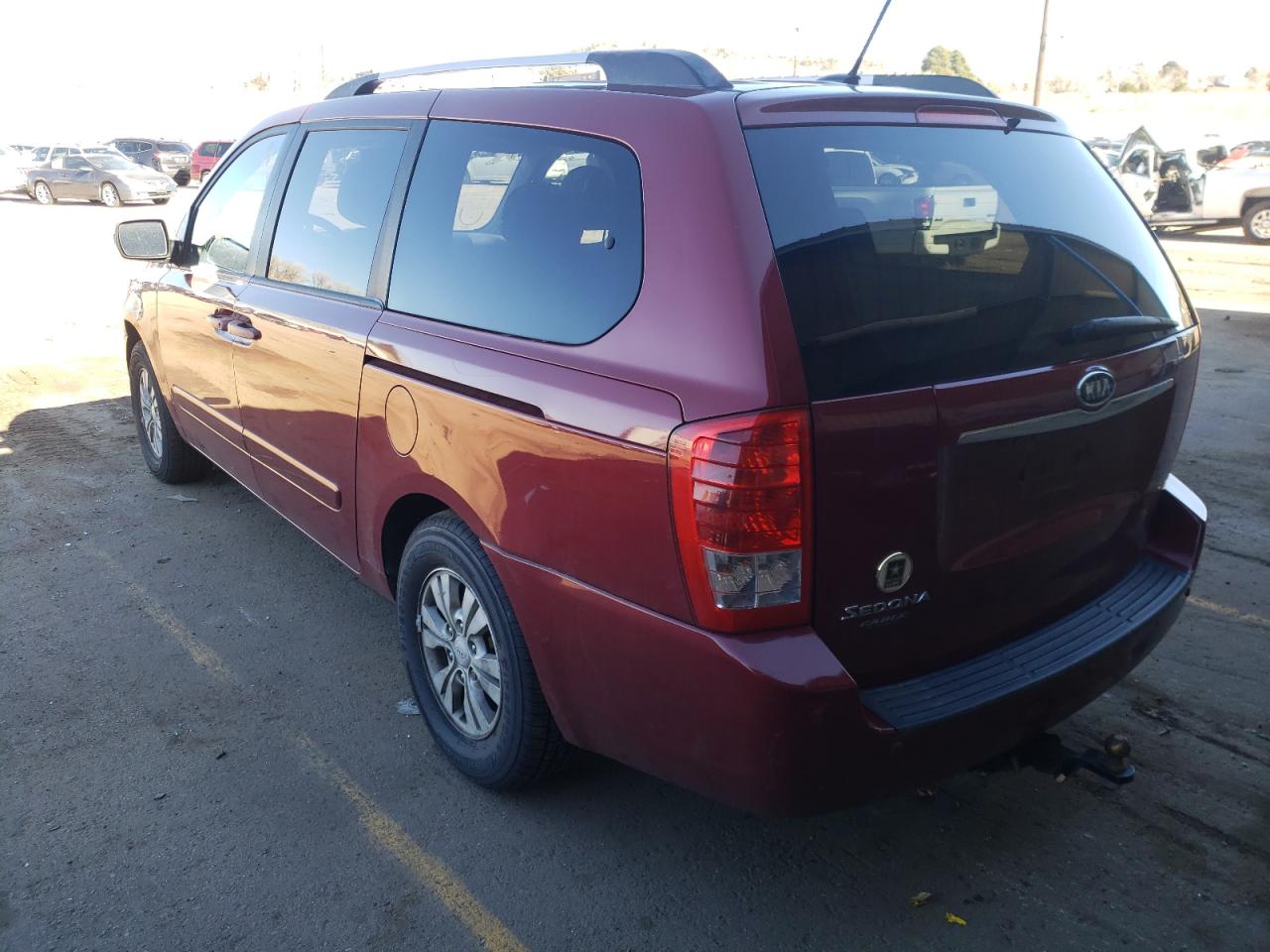 Photo 13 from auction – 2011 KIA SEDONA LX with VIN KNDMG4C73B6375152