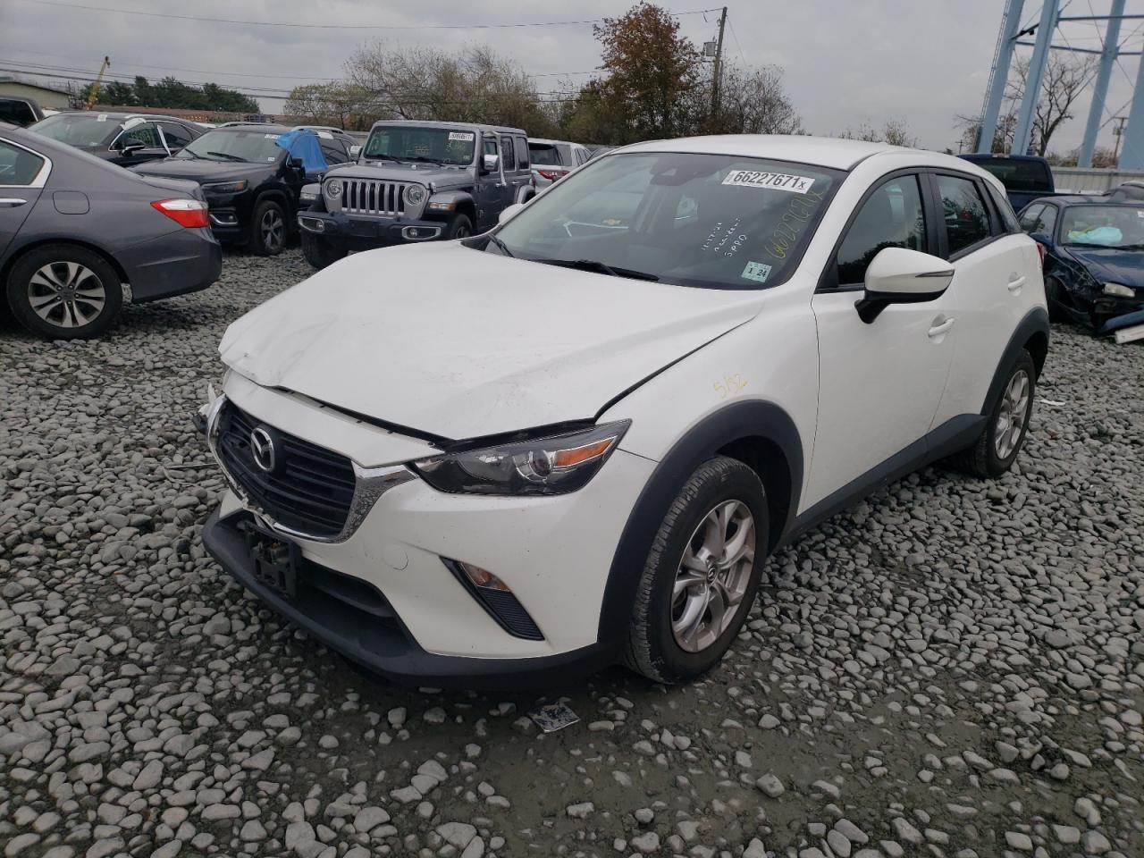 Photo 2 from auction – 2019 MAZDA CX-3 SPORT with VIN JM1DKDB77K1408912