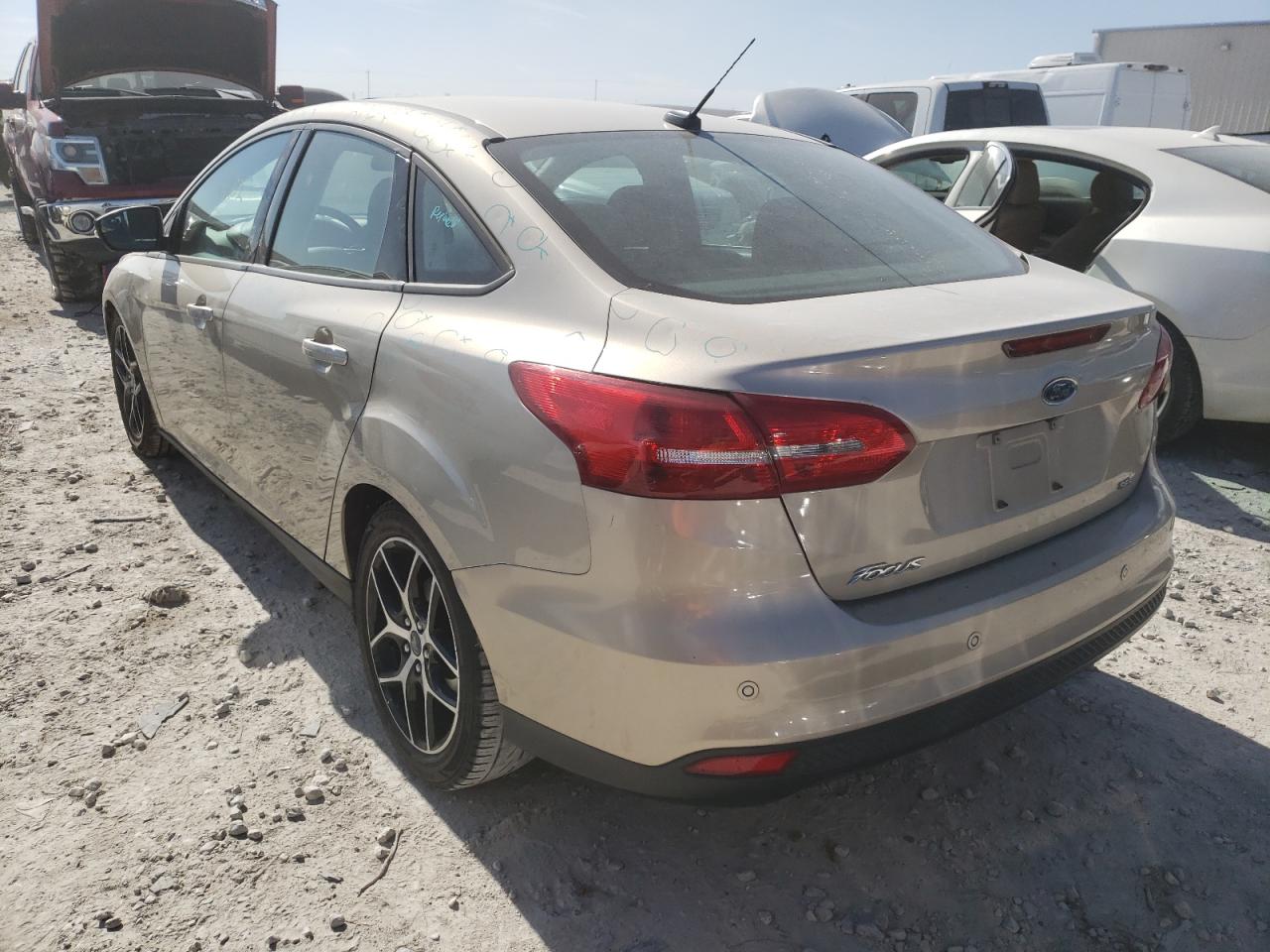 Photo 3 from auction – 2017 FORD FOCUS SEL with VIN 1FADP3H20HL202485