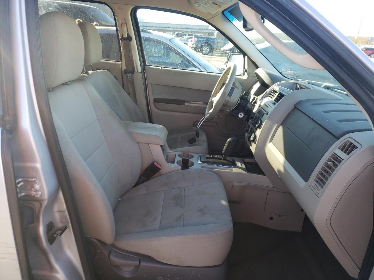 Photo 5 from auction – 2012 FORD ESCAPE XLT with VIN 1FMCU0D71CKB58022