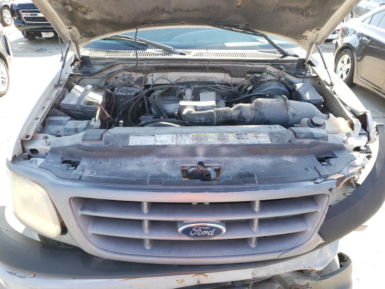 Photo 7 from auction – 2000 FORD F150 with VIN 1FTZF1723YKB47691