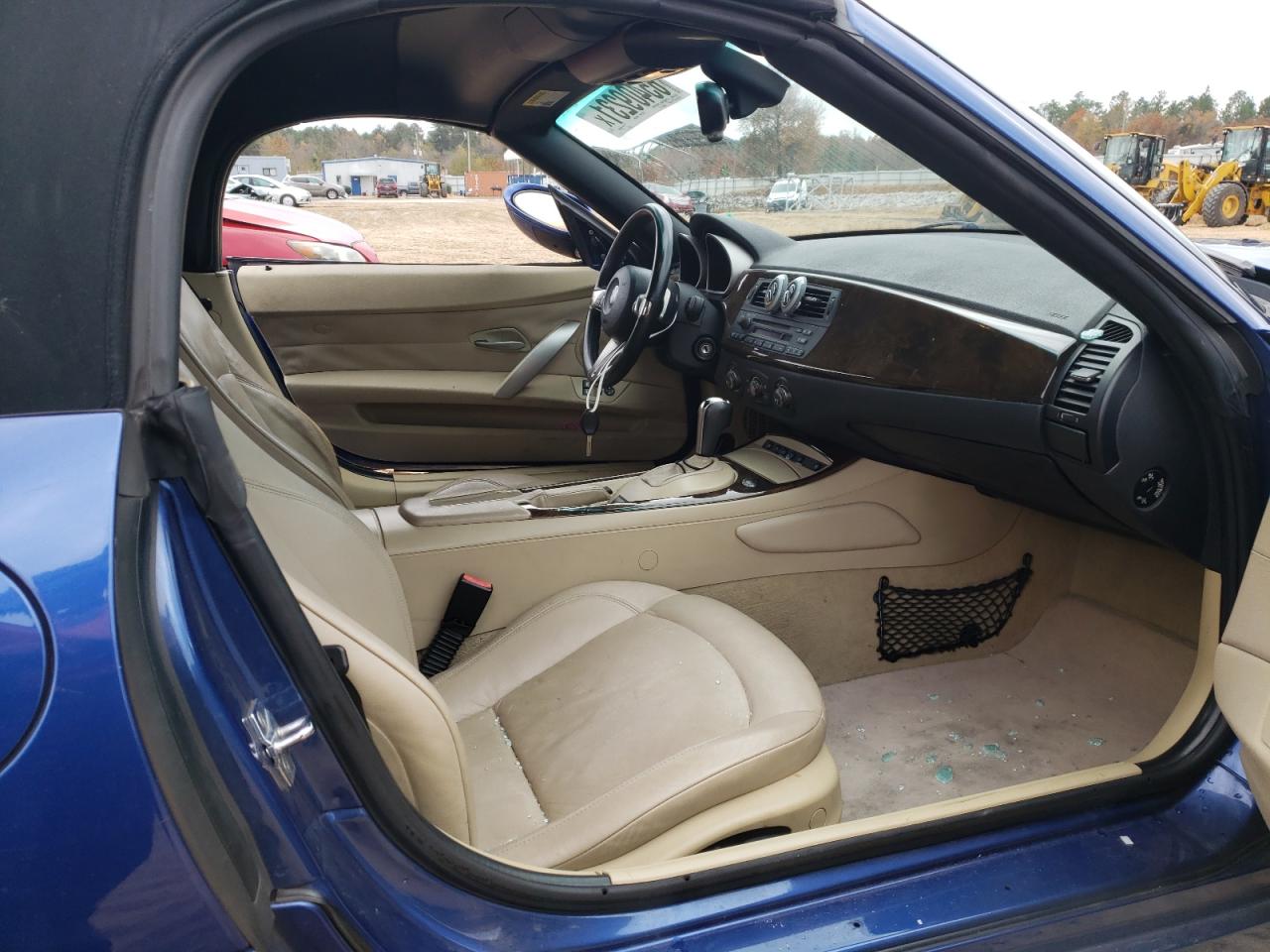 Photo 5 from auction – 2006 BMW Z4 3.0 with VIN 4USBU33546LW67483