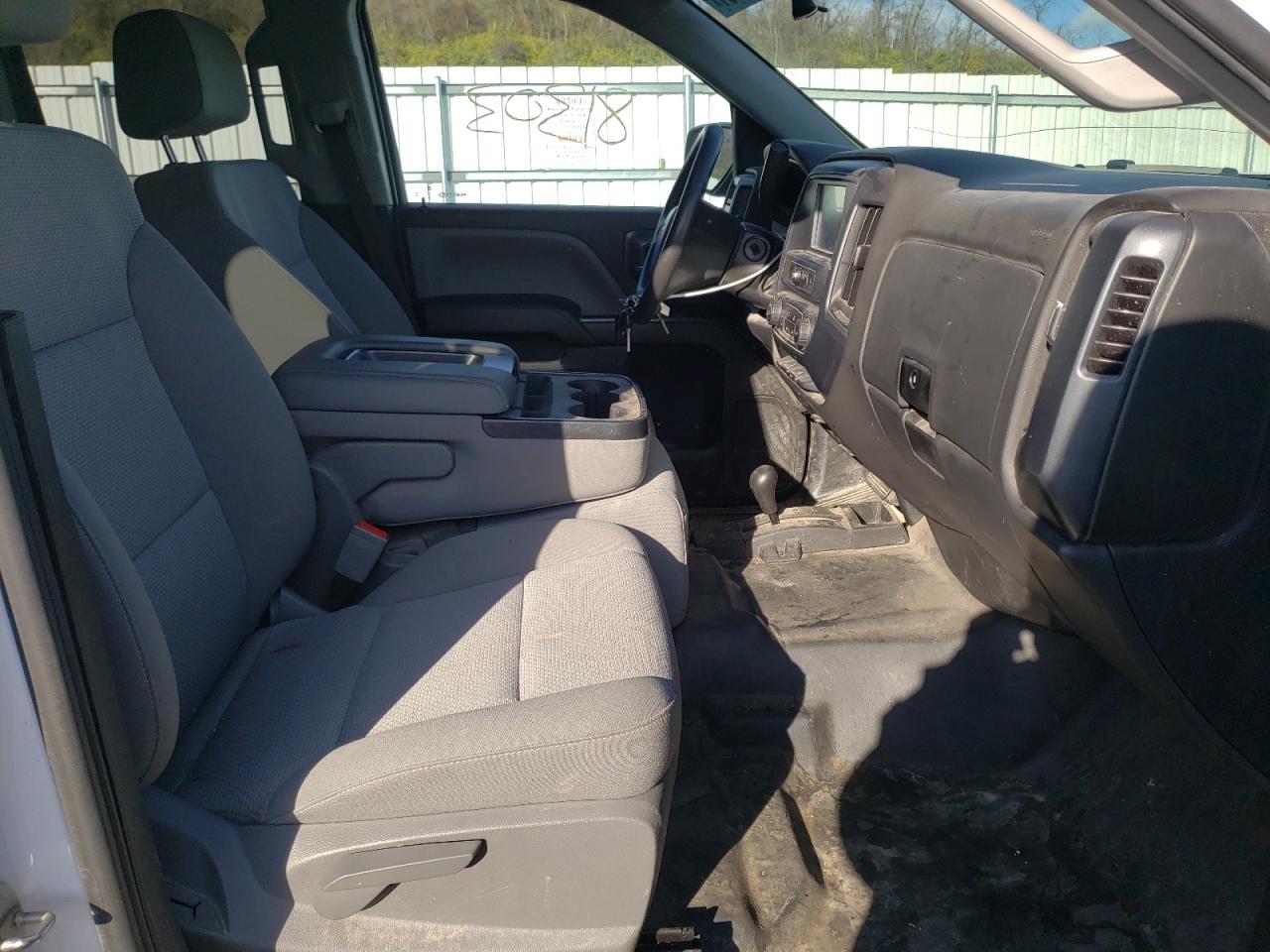 Photo 5 from auction – 2018 CHEVROLET SILVERADO with VIN 1GCVKNEH2JZ162267