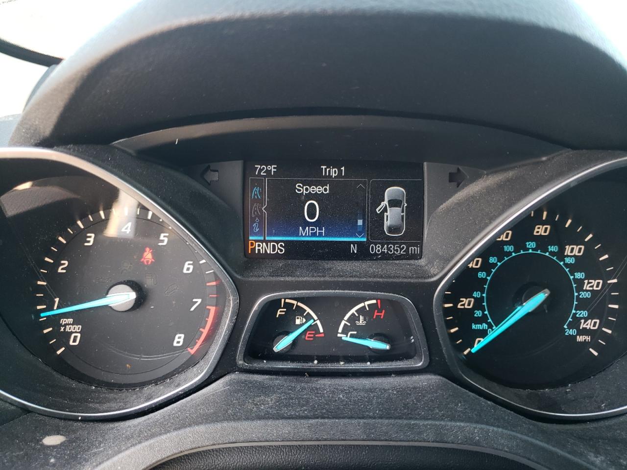 Photo 8 from auction – 2016 FORD ESCAPE SE with VIN 1FMCU0G7XGUB52497