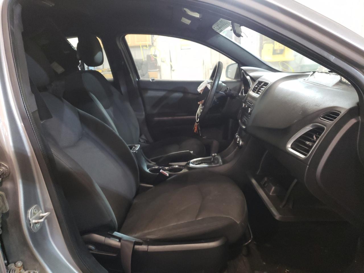 Photo 5 from auction – 2013 DODGE AVENGER SE with VIN 1C3CDZAB7DN725579