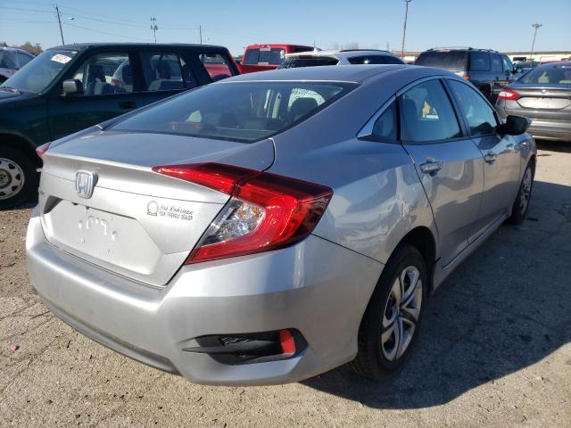 Photo 4 from auction – 2018 HONDA CIVIC LX with VIN 19XFC2F59JE040666