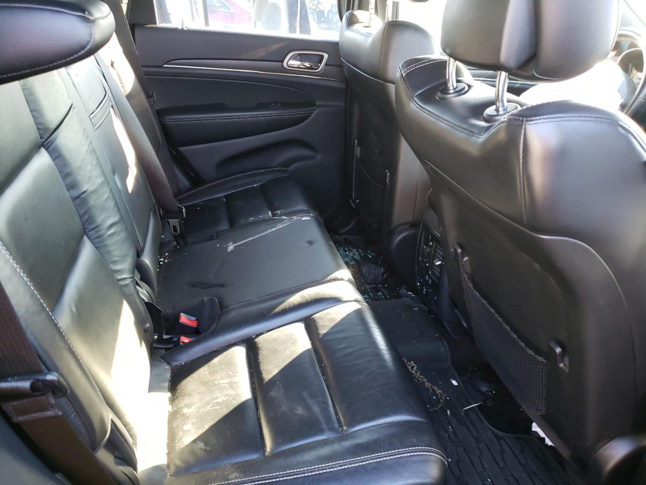 Photo 6 from auction – 2017 JEEP GRAND CHER with VIN 1C4RJFBG0HC645131