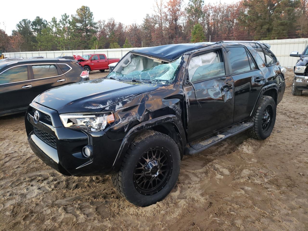 Photo 2 from auction – 2016 TOYOTA 4RUNNER SR with VIN JTEZU5JR1G5124082