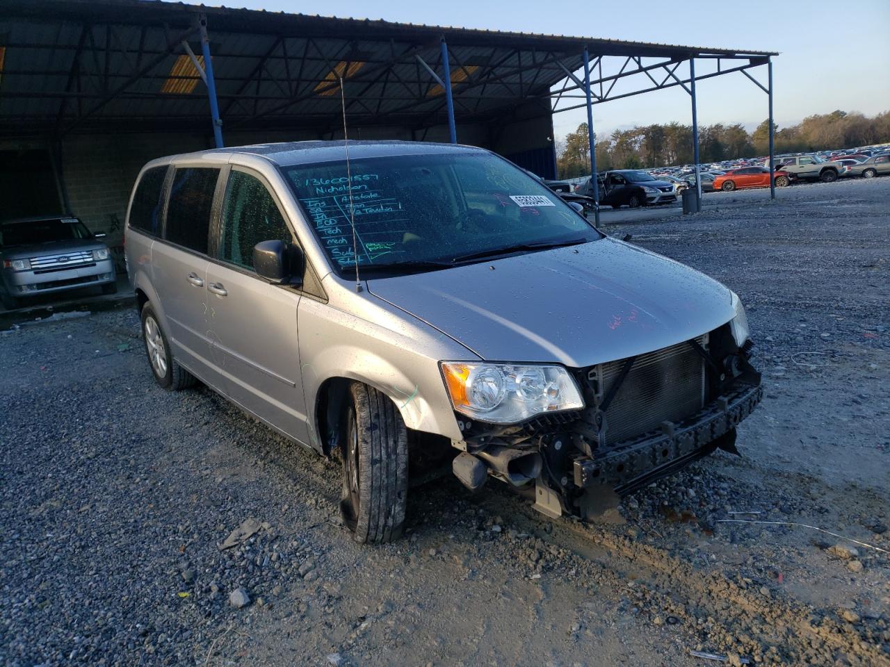 DODGE GRAND CARA 2017 with VIN 2C4RDGBGXHR834647 - Photo from auction