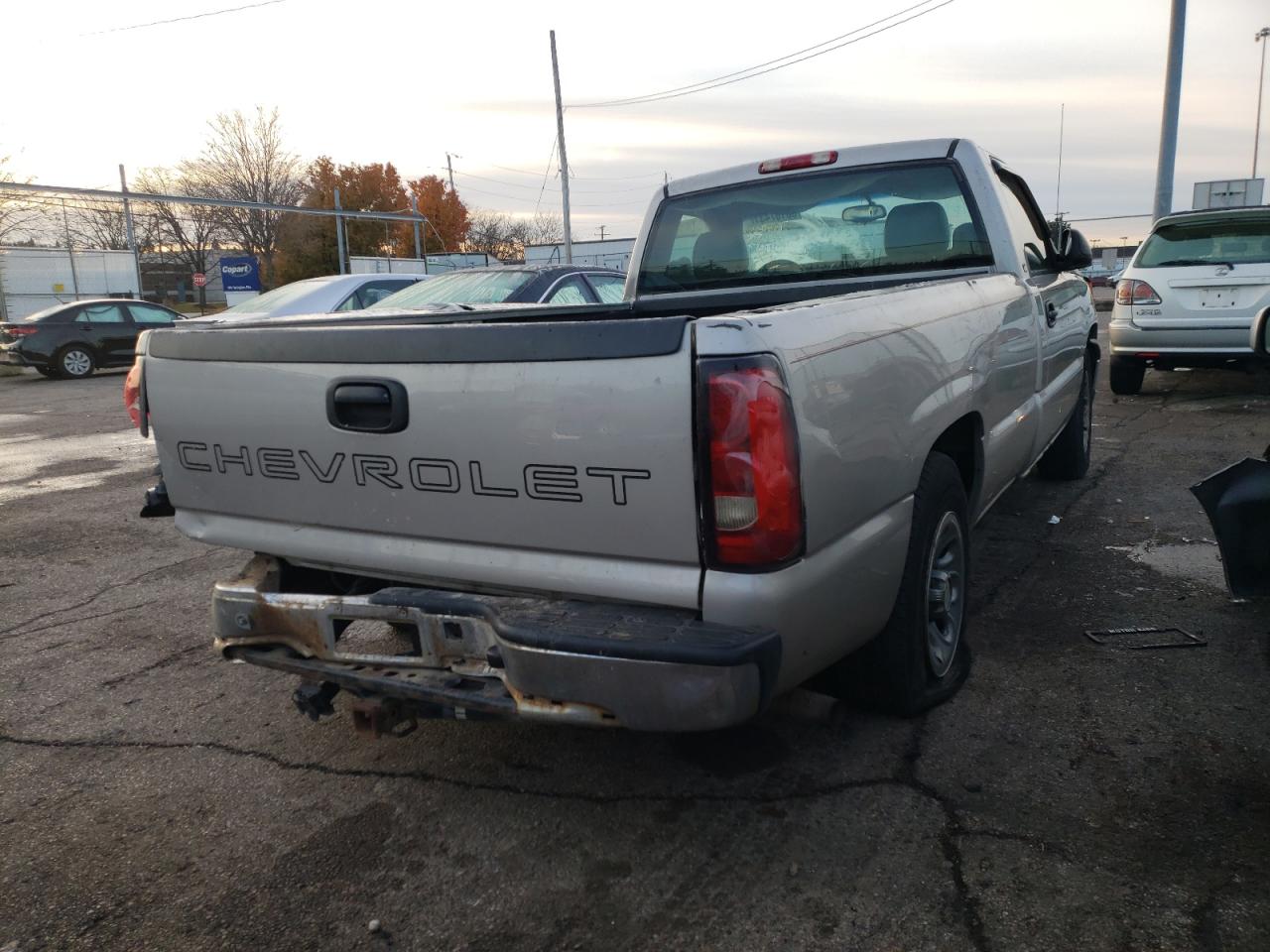 Photo 4 from auction – 2005 CHEVROLET SILVERADO with VIN 1GCEC14X85Z151021