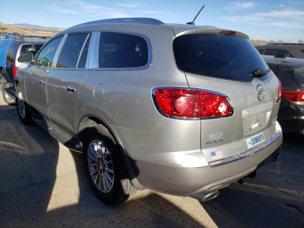 Фото 3 с аукциона – 2008 BUICK ENCLAVE CX с VIN 5GAER23798J100198