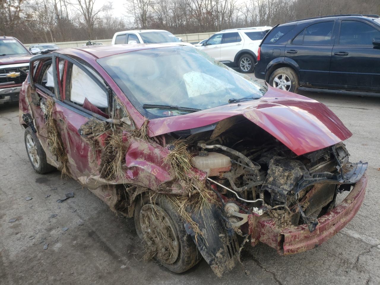 FORD FIESTA SE 2015 with VIN 3FADP4EJ2FM135658 - Photo from auction