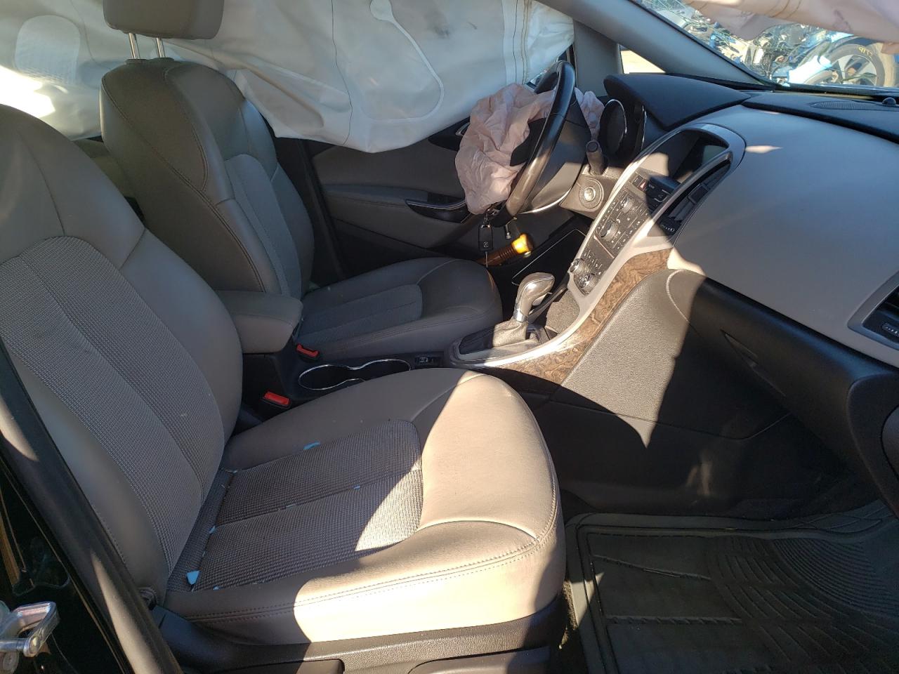 Photo 5 from auction – 2016 BUICK VERANO SPO with VIN 1G4PW5SK4G4176332
