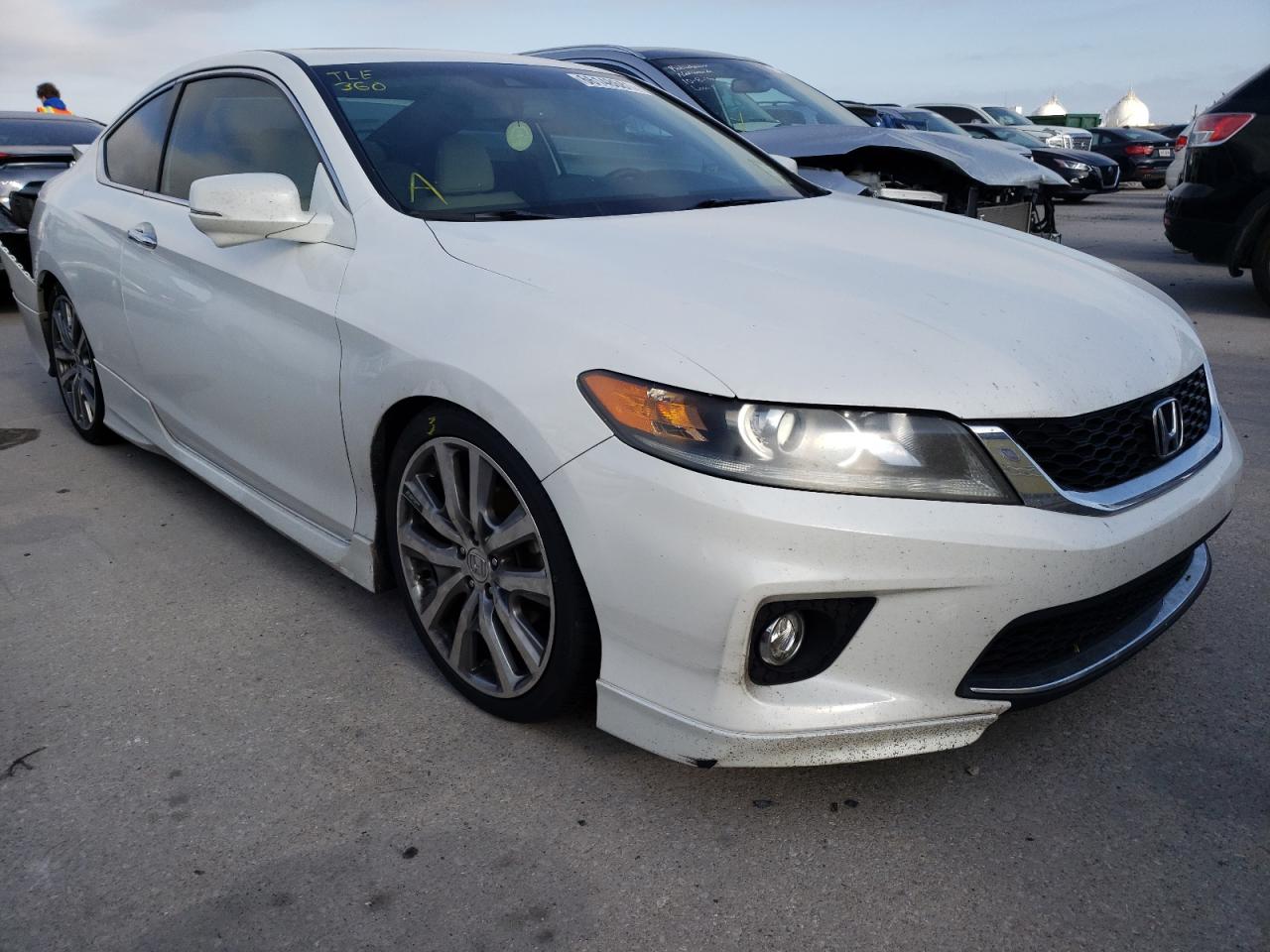 HONDA ACCORD EXL 2015 with VIN 1HGCT2B88FA008077 - Photo from auction