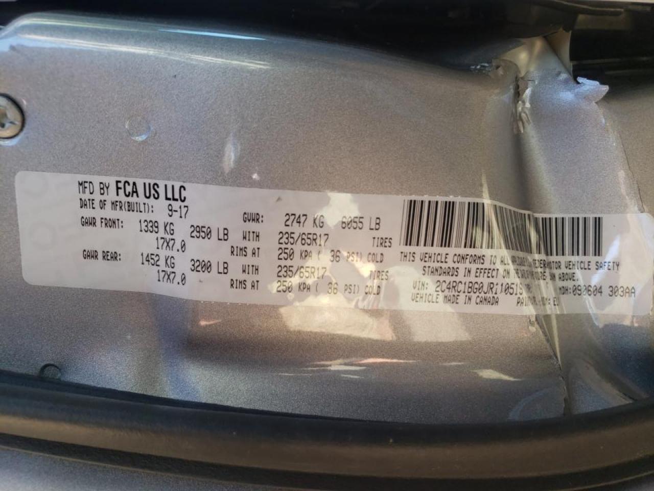 Photo 10 from auction – 2018 CHRYSLER PACIFICA T with VIN 2C4RC1BG0JR110519