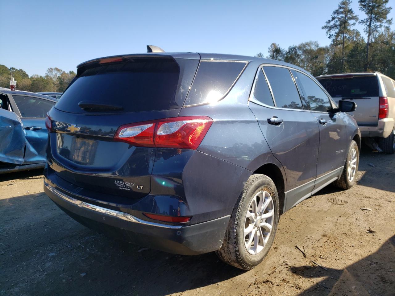 Photo 4 from auction – 2018 CHEVROLET EQUINOX LT with VIN 3GNAXJEV7JS544474