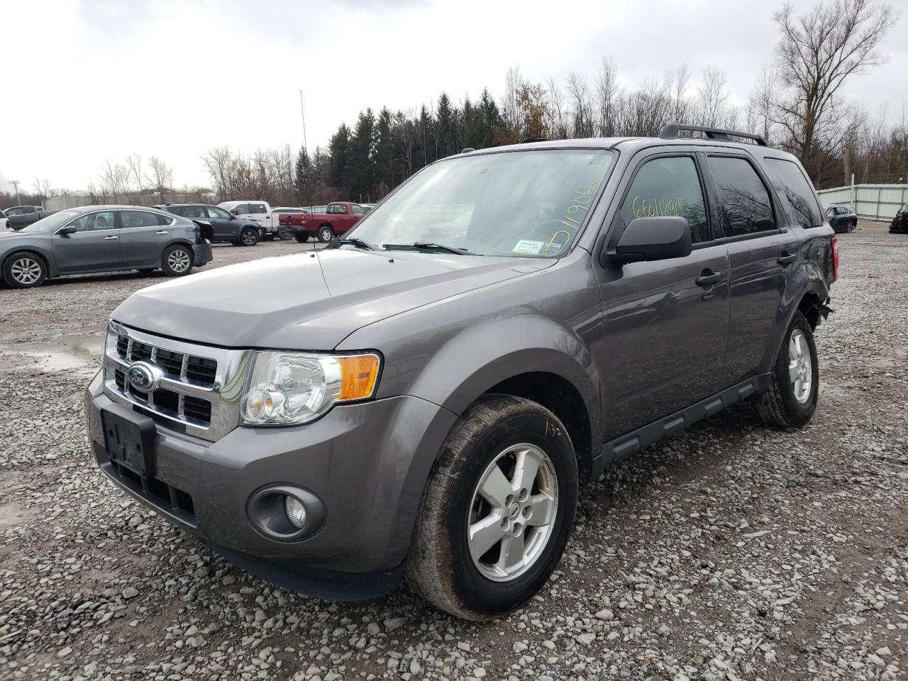 Photo 2 from auction – 2011 FORD ESCAPE XLT with VIN 1FMCU9D73BKA43957