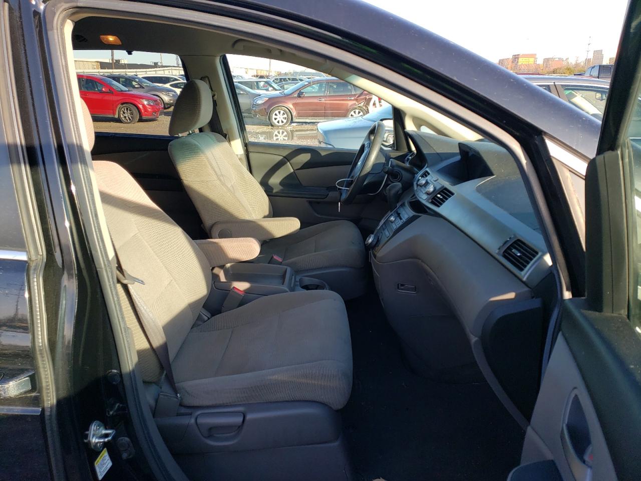 Photo 5 from auction – 2012 HONDA ODYSSEY EX with VIN 5FNRL5H48CB144338