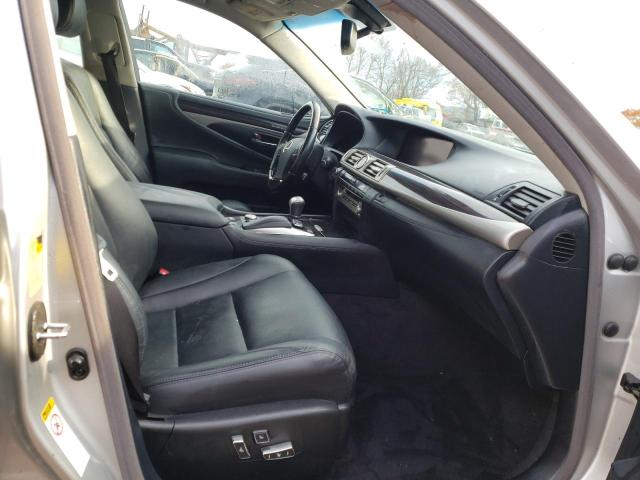 Photo 5 from auction – 2015 LEXUS LS 460 with VIN JTHCL5EF8F5023776