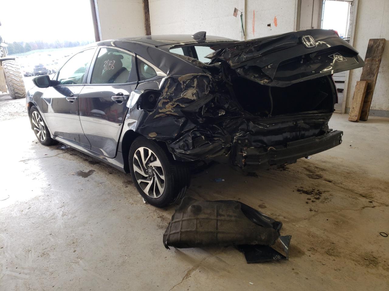Photo 3 from auction – 2018 HONDA CIVIC EX with VIN 2HGFC2F78JH586320