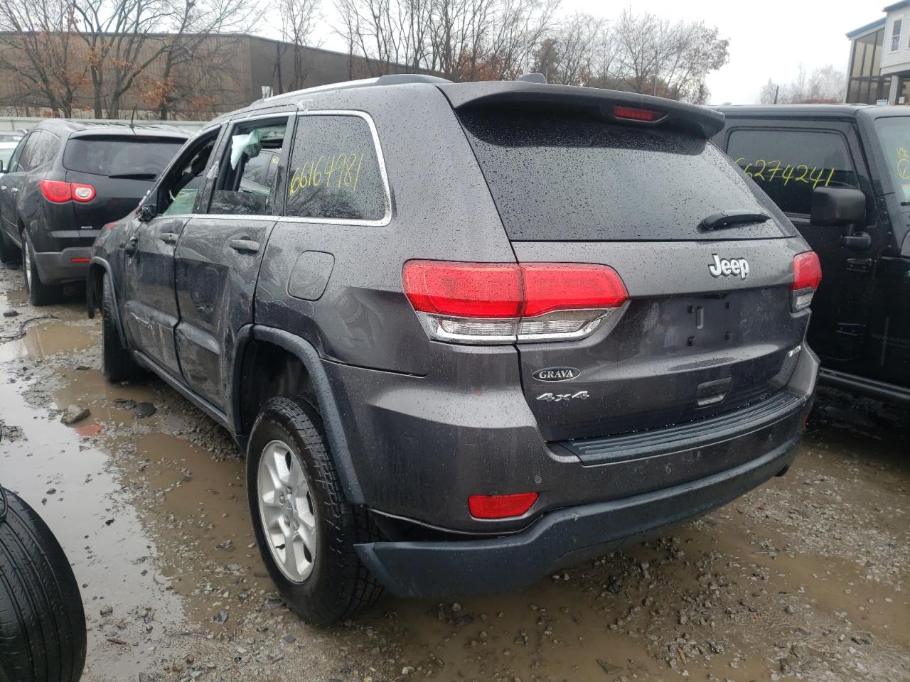 Photo 3 from auction – 2017 JEEP GRAND CHER with VIN 1C4RJFAG8HC963015