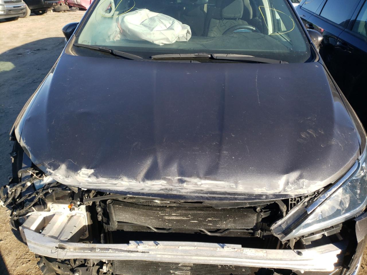 Photo 7 from auction – 2018 CHRYSLER PACIFICA T with VIN 2C4RC1FG6JR122975
