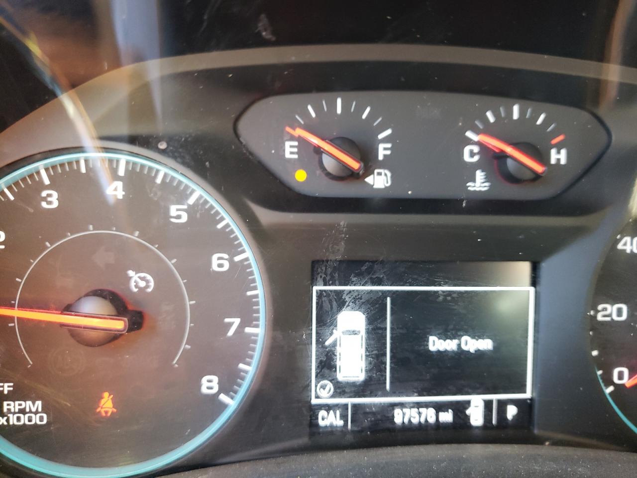 Photo 8 from auction – 2018 CHEVROLET EQUINOX LT with VIN 3GNAXJEV7JS544474