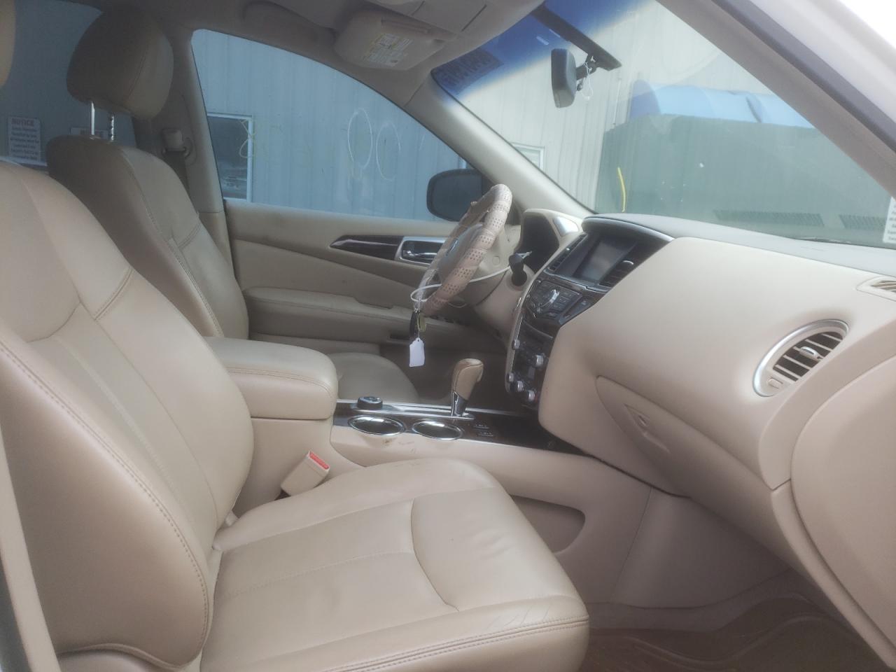 Photo 5 from auction – 2013 NISSAN PATHFINDER with VIN 5N1AR2MM3DC611045