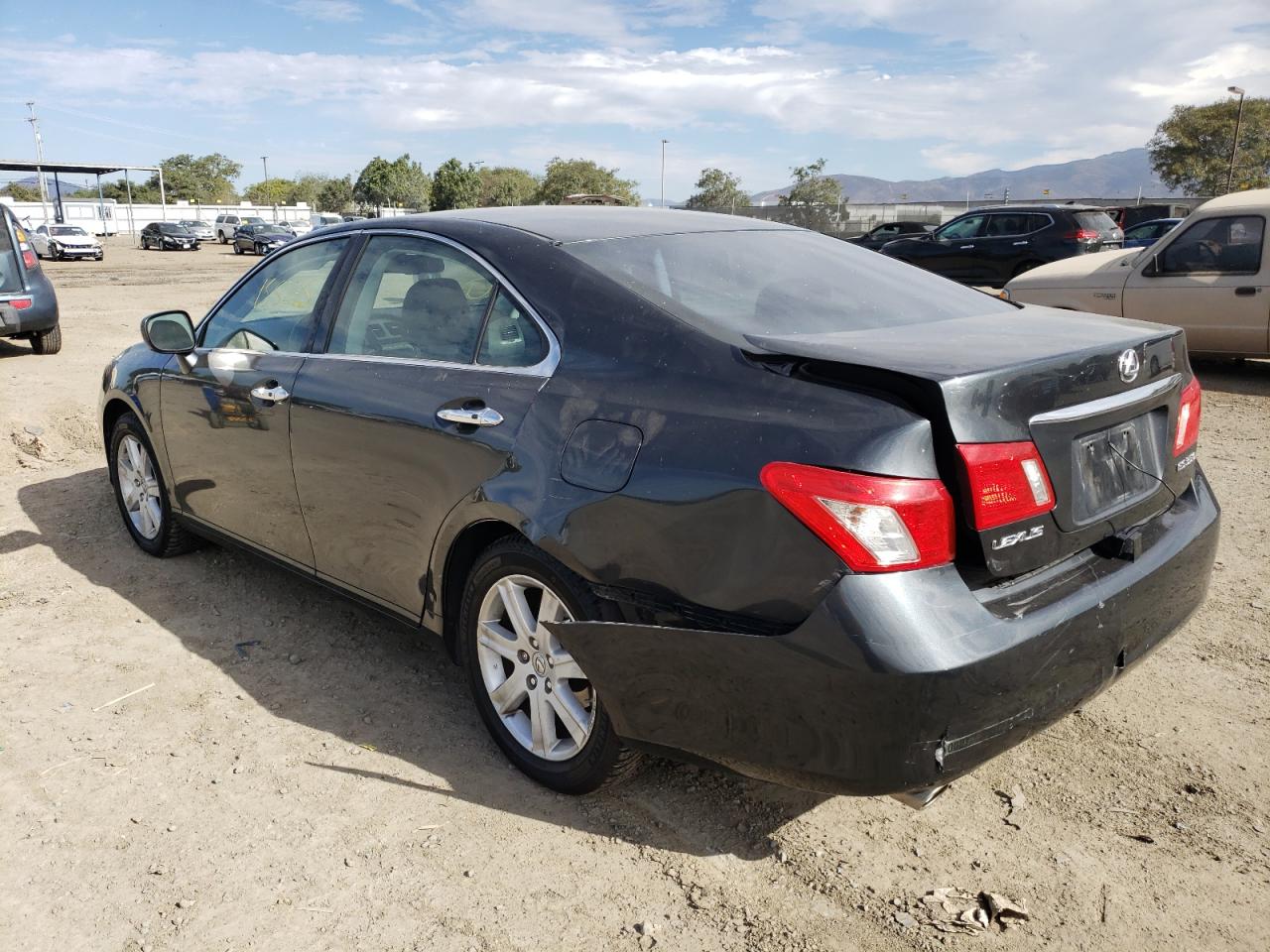 Photo 3 from auction – 2007 LEXUS ES 350 with VIN JTHBJ46GX72146808