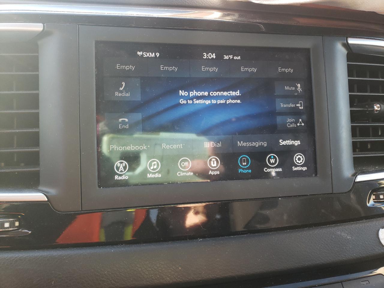 Photo 9 from auction – 2018 CHRYSLER PACIFICA T with VIN 2C4RC1FG6JR122975